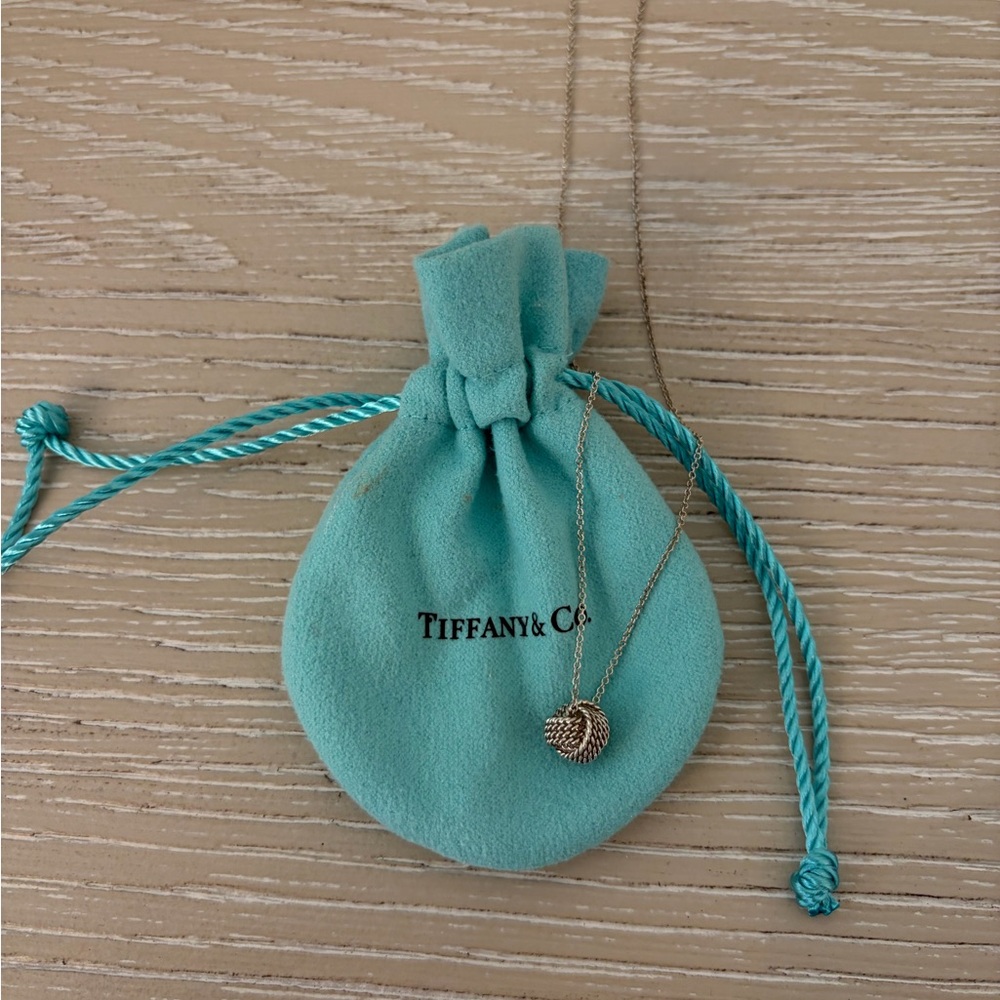 Tiffany & Co. knot pendant necklace - sterling silver